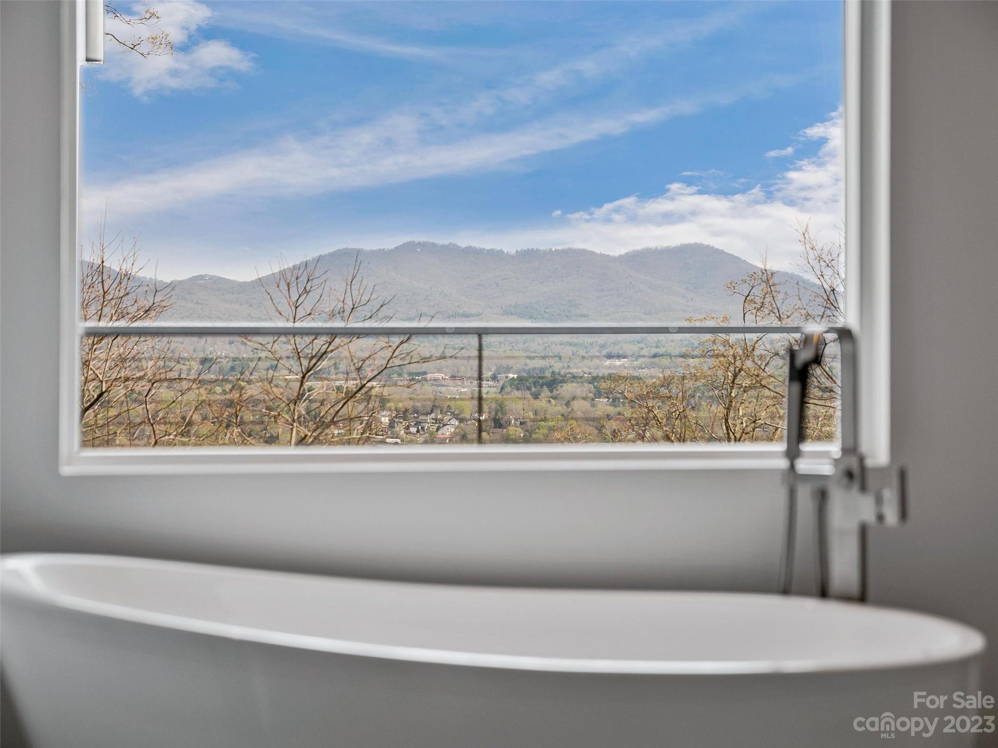 405 Reservoir Road Asheville NC 28803
