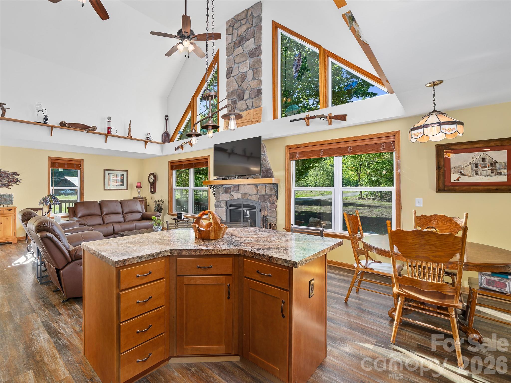 326 Ewart Wilson Road Burnsville NC 28714