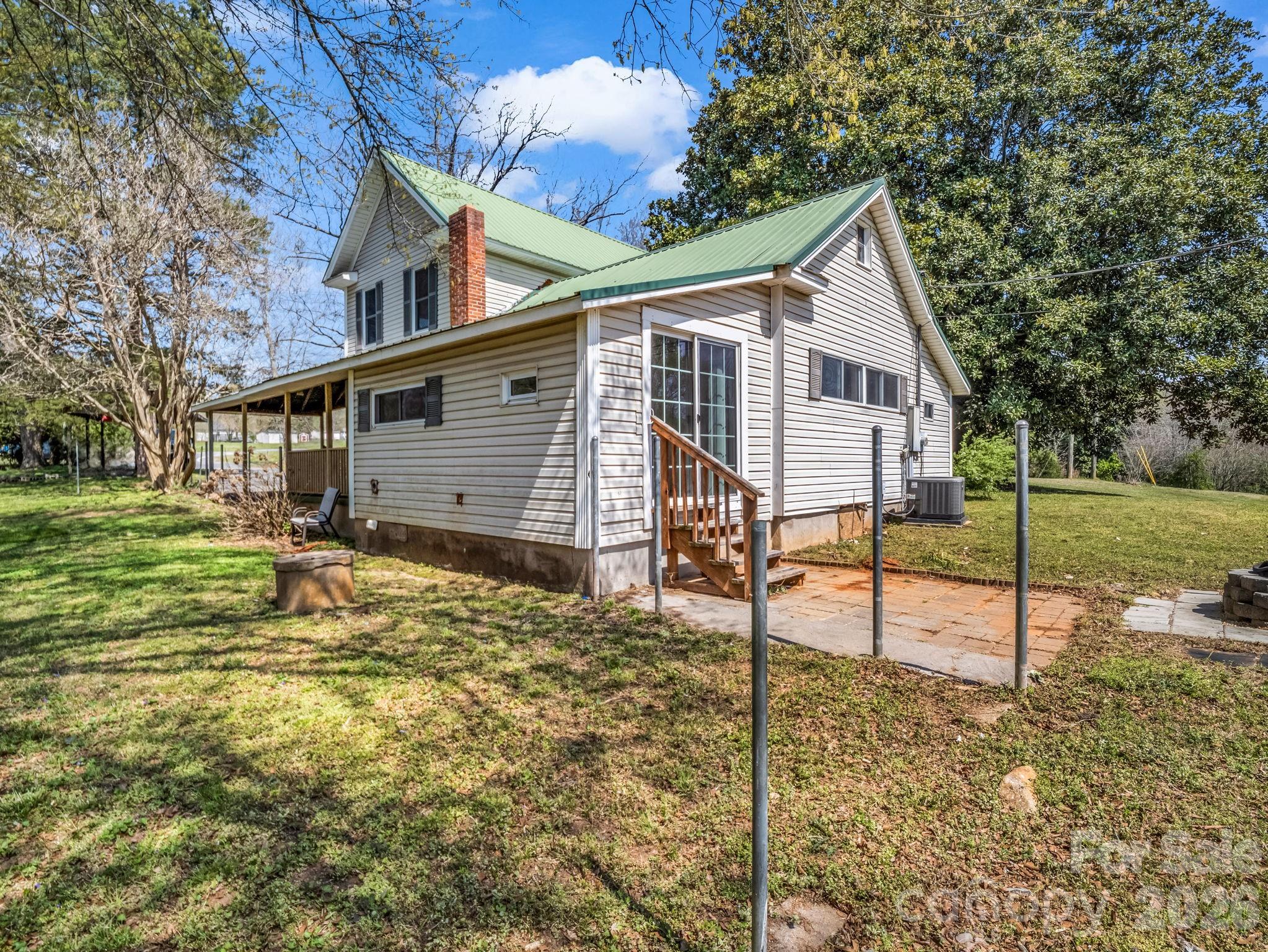 1282 Old Us 74 Highway Ellenboro NC 28040