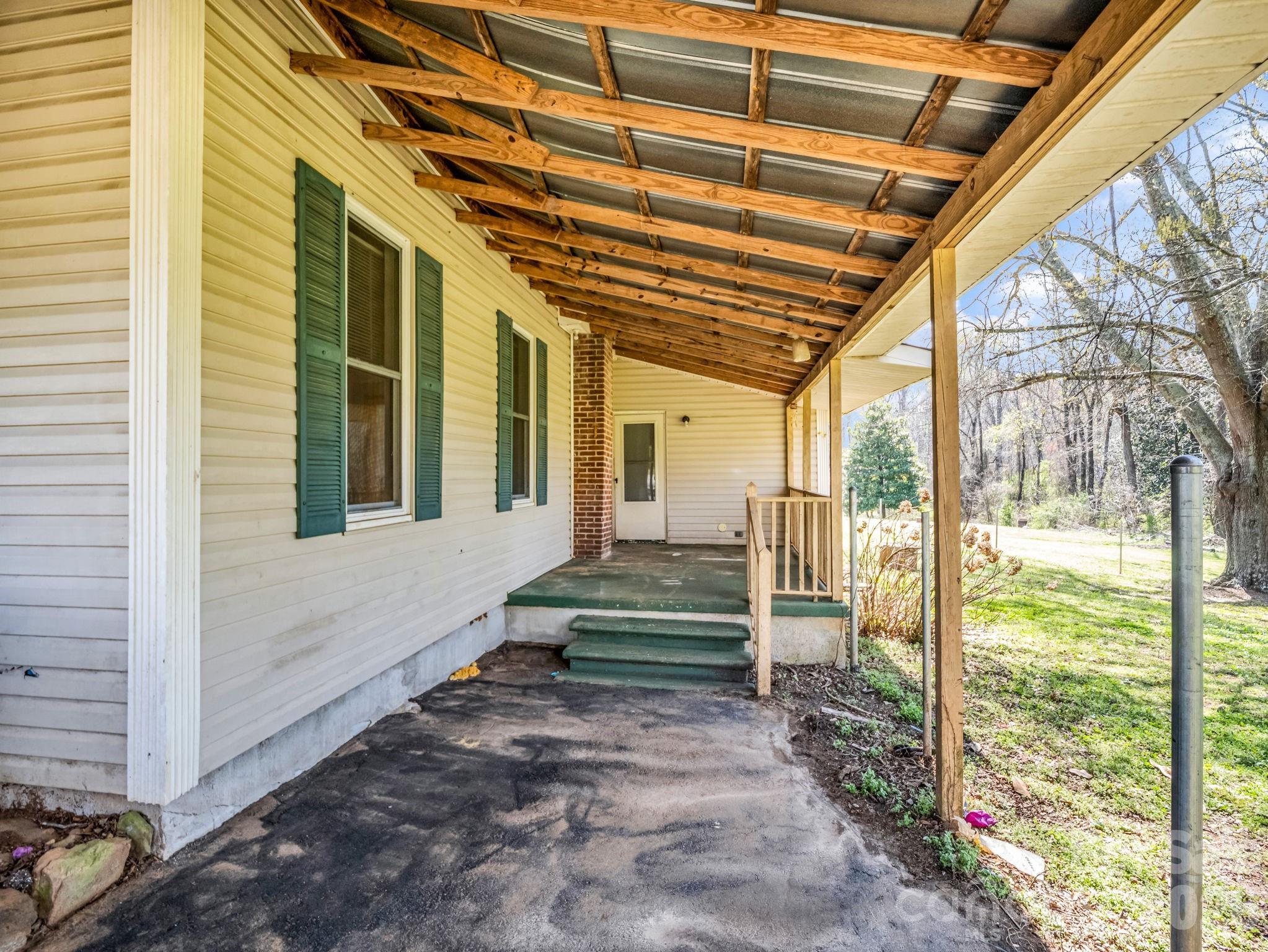 1282 Old Us 74 Highway Ellenboro NC 28040