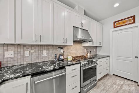 51 Verde Drive Asheville NC 28806