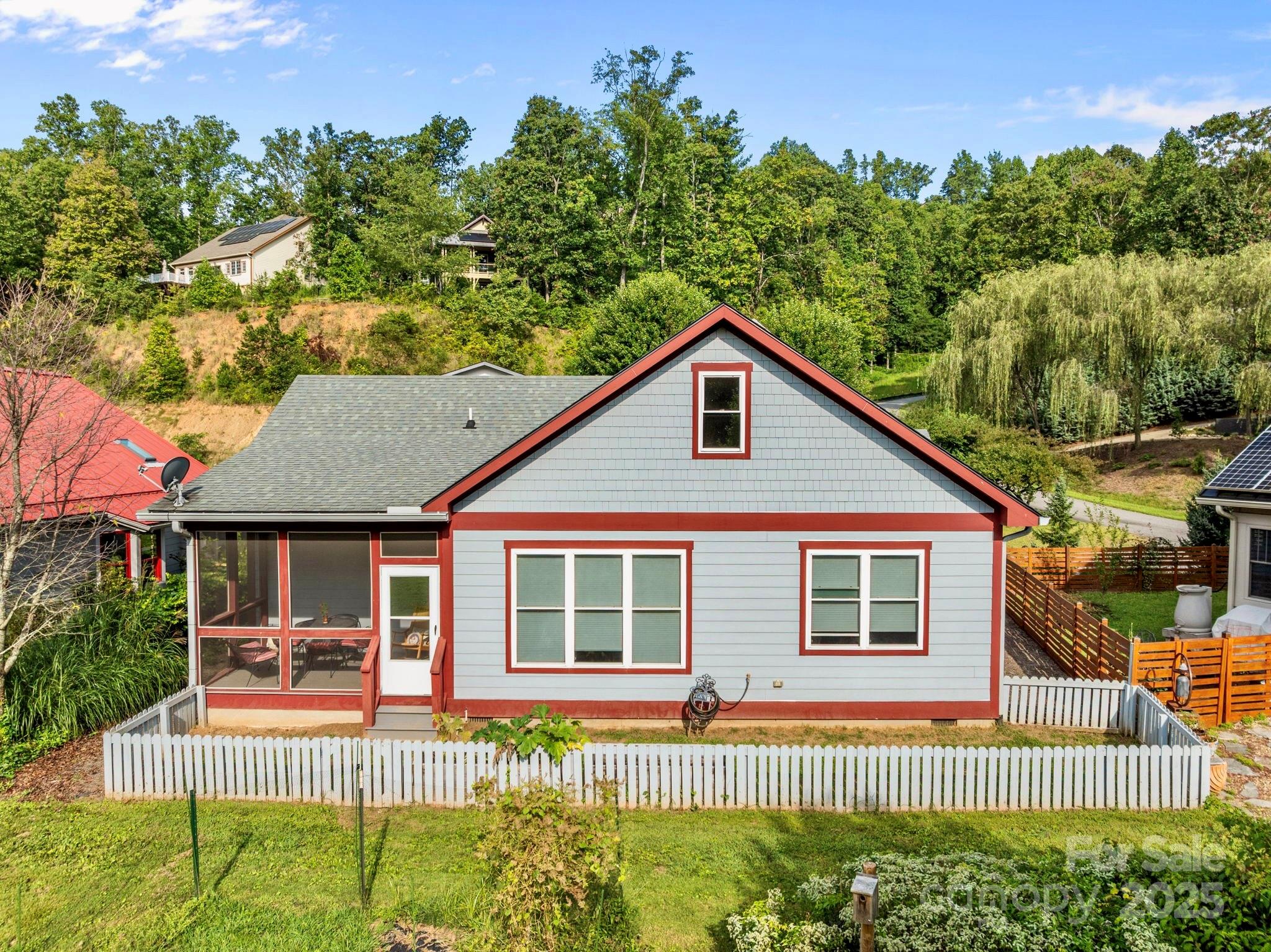 51 Verde Drive Asheville NC 28806