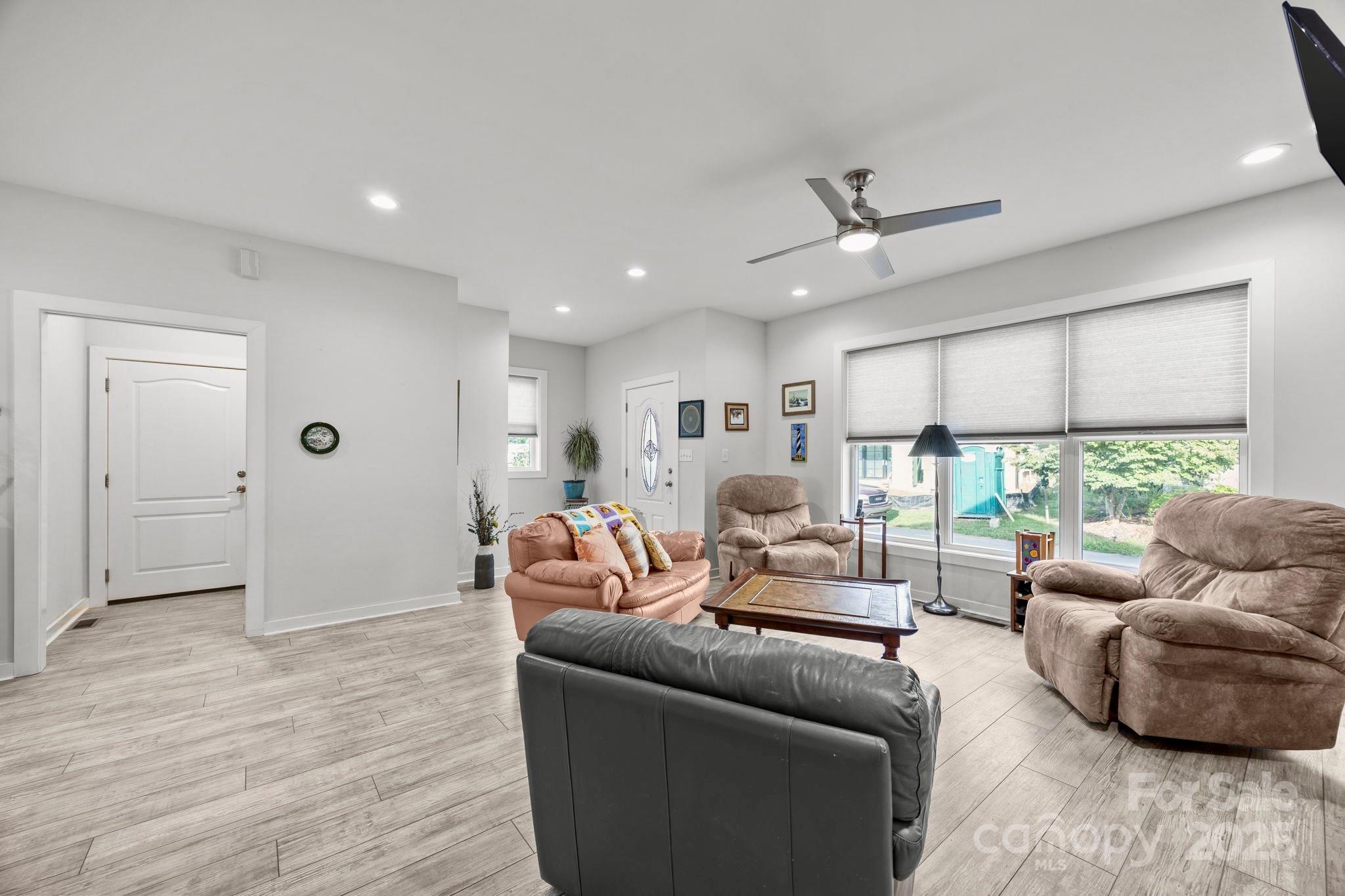 51 Verde Drive Asheville NC 28806