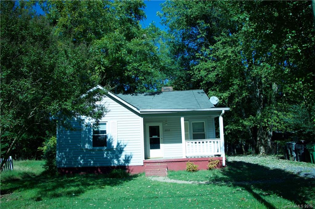 2332 Rebecca Avenue Charlotte NC 28208