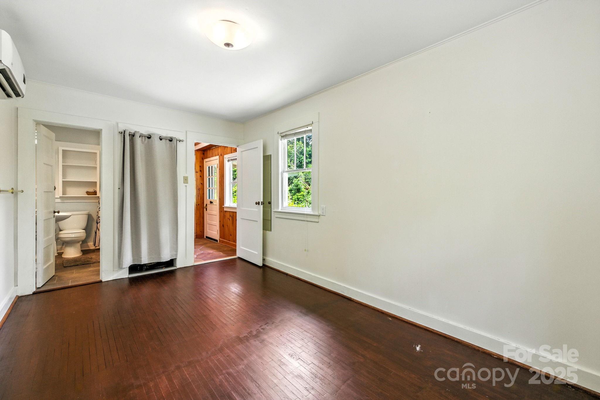 92 Hamburg Mountain Road Weaverville NC 28787