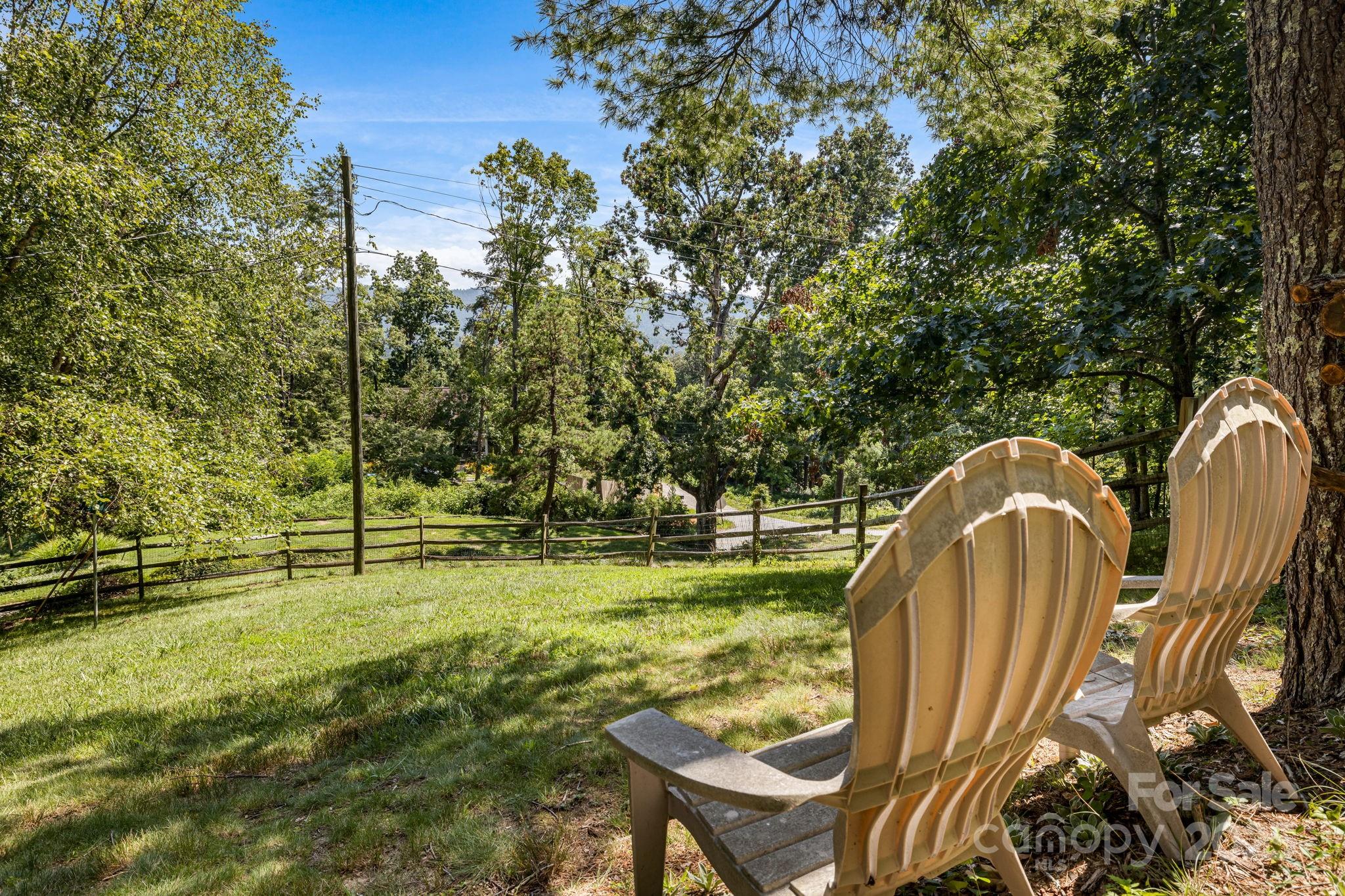 92 Hamburg Mountain Road Weaverville NC 28787