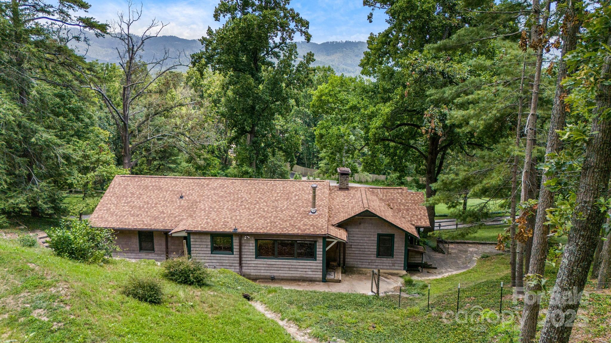 92 Hamburg Mountain Road Weaverville NC 28787