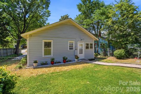 2412 Lola Avenue Charlotte NC 28205