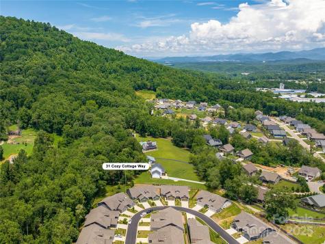 31 Cozy Cottage Way Arden NC 28704