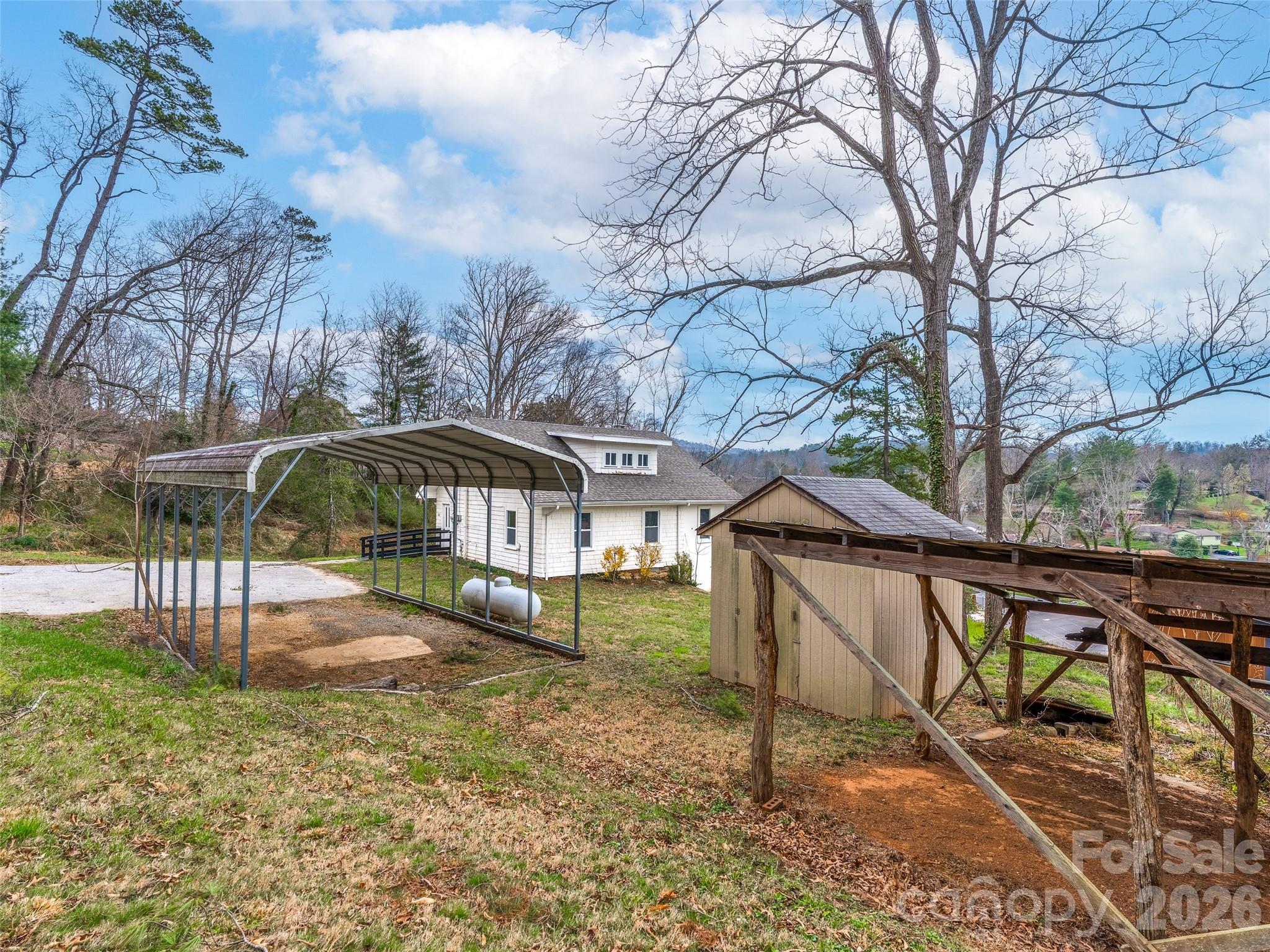 15 Woodbine Road Asheville NC 28804