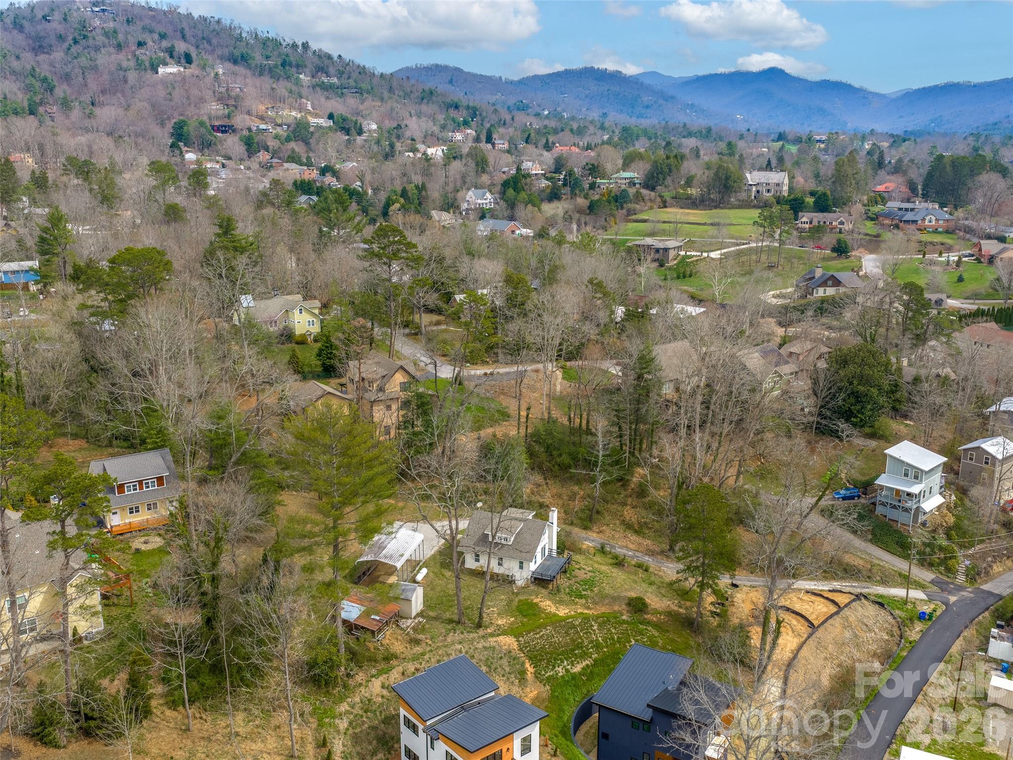 15 Woodbine Road Asheville NC 28804