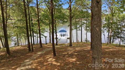 191 Porters Glen New London NC 28127