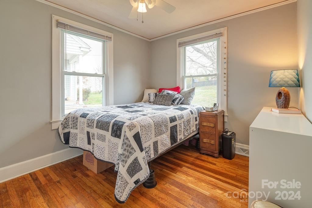 5 Enka Oak Street Candler NC 28715