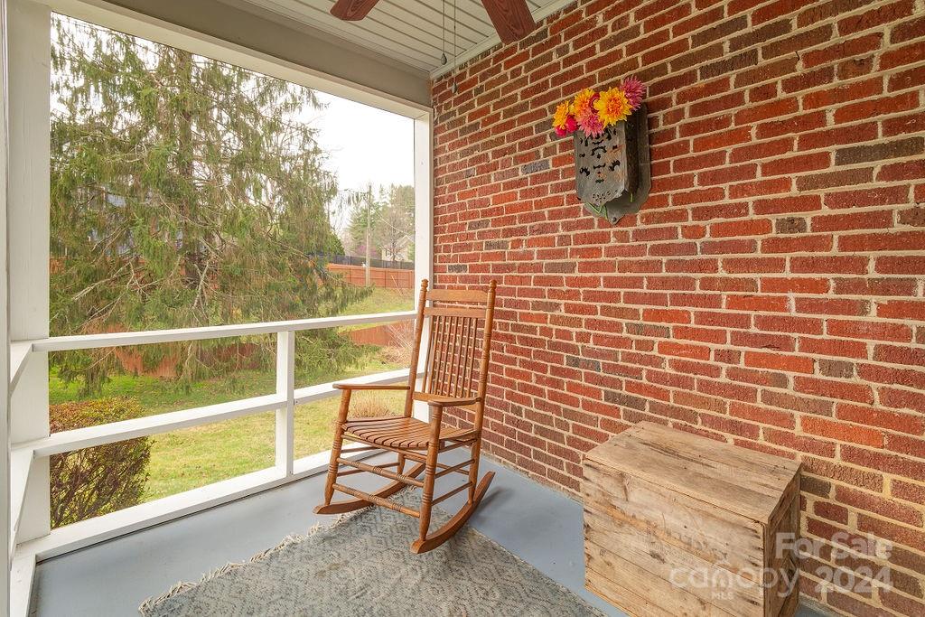 5 Enka Oak Street Candler NC 28715