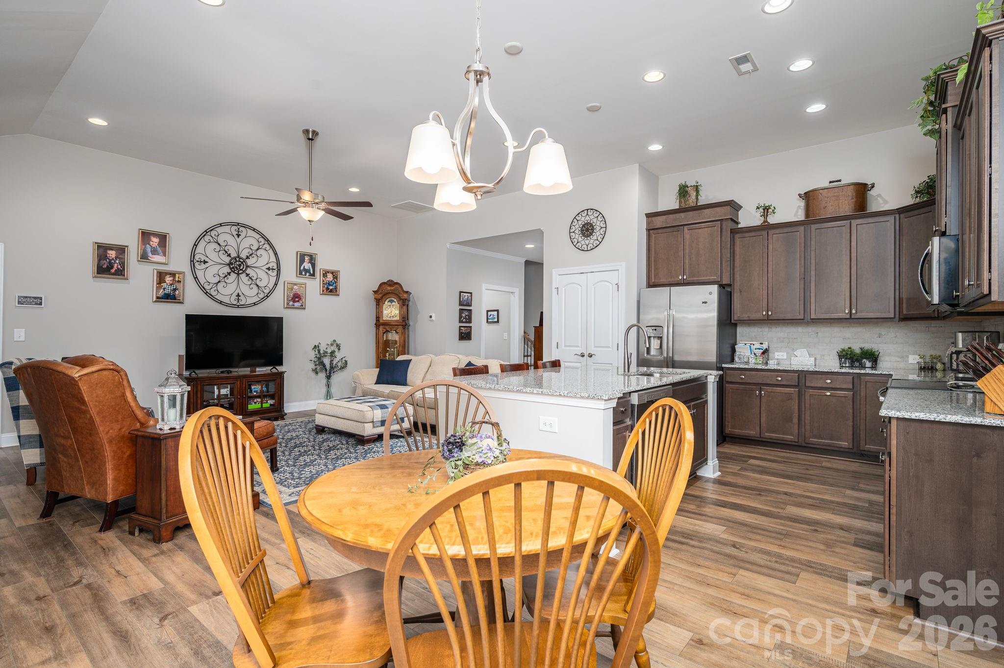 1113 Mayapple Way Belmont NC 28012