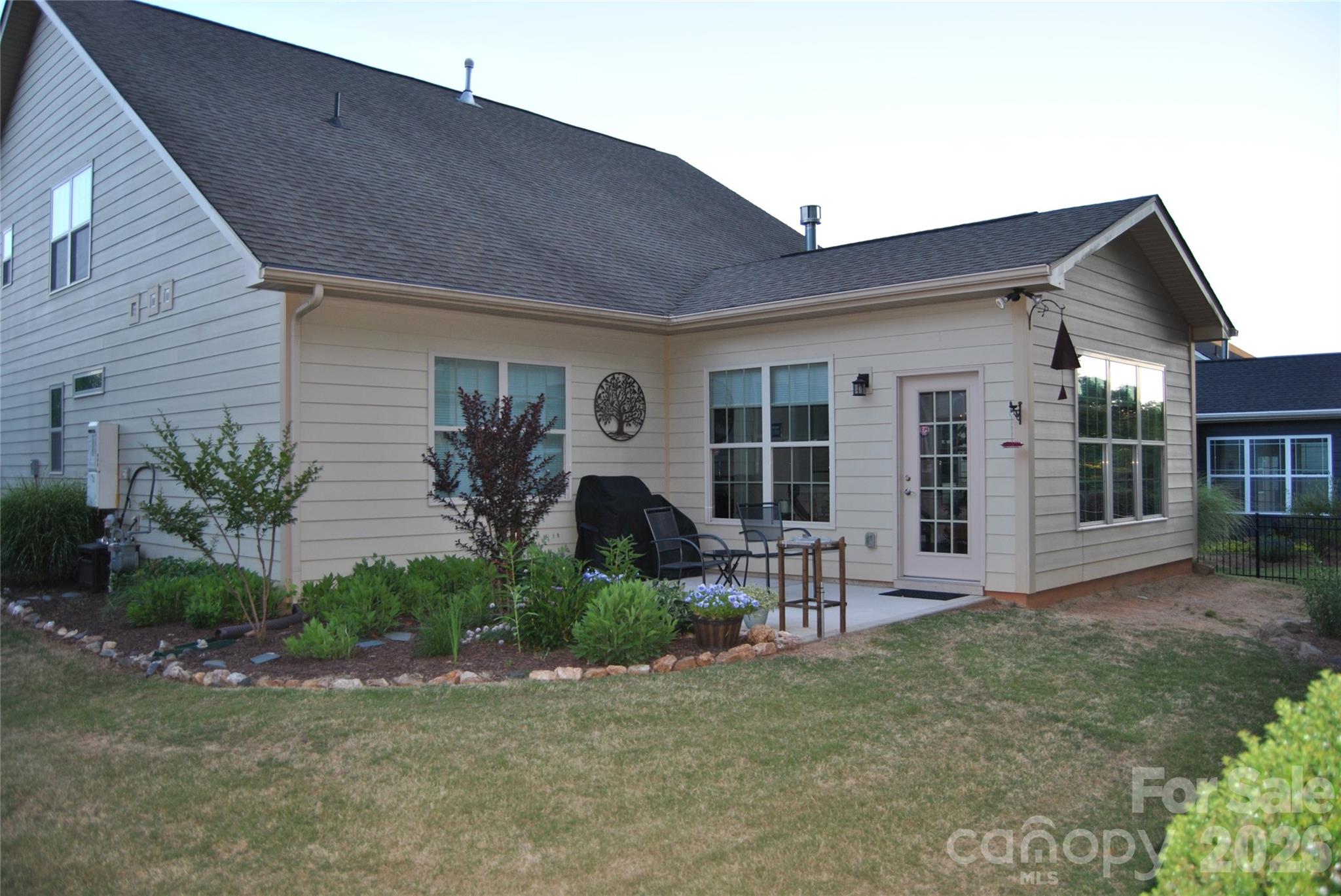 1113 Mayapple Way Belmont NC 28012