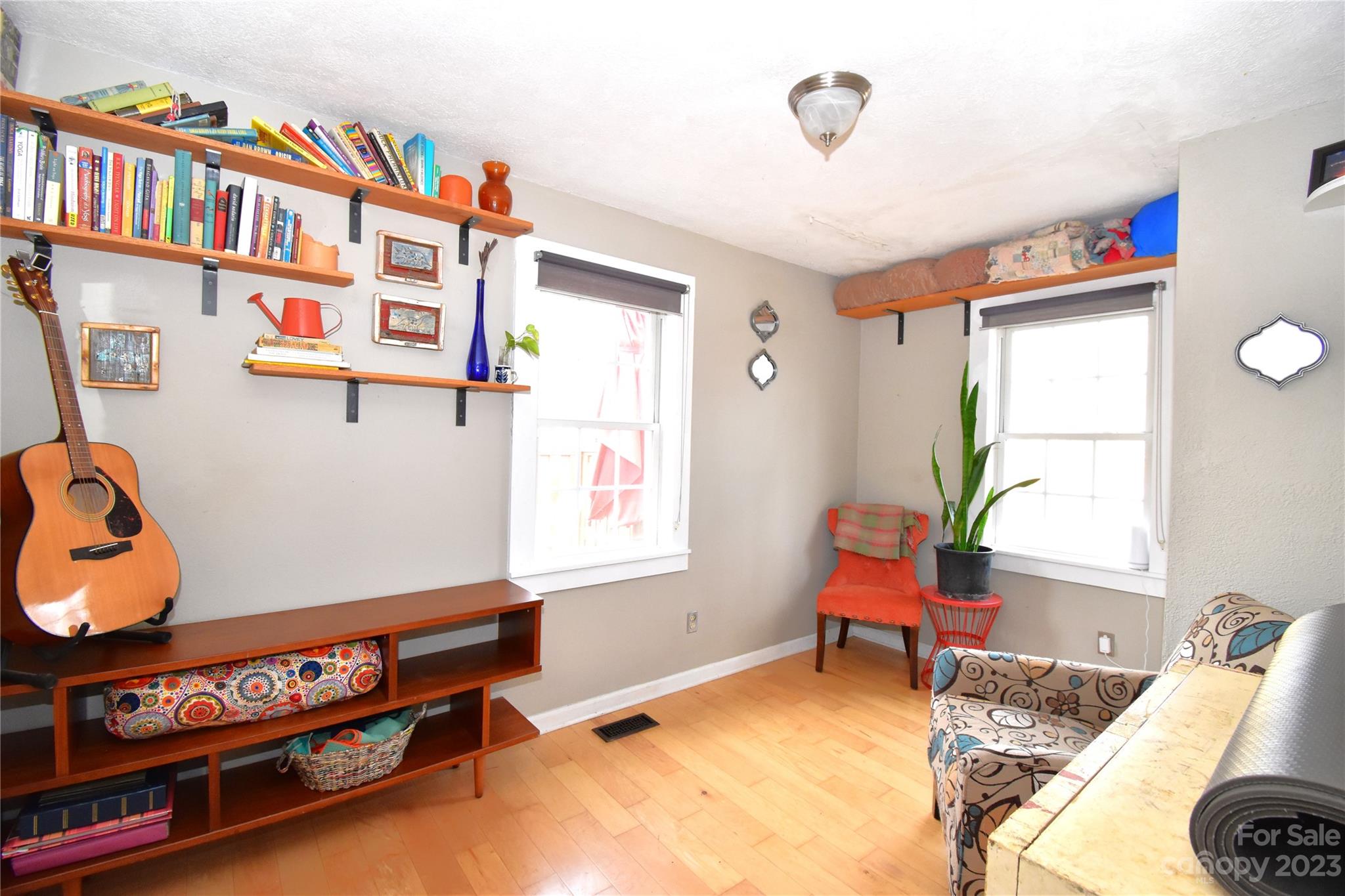 10 Lilac Street Asheville NC 28806