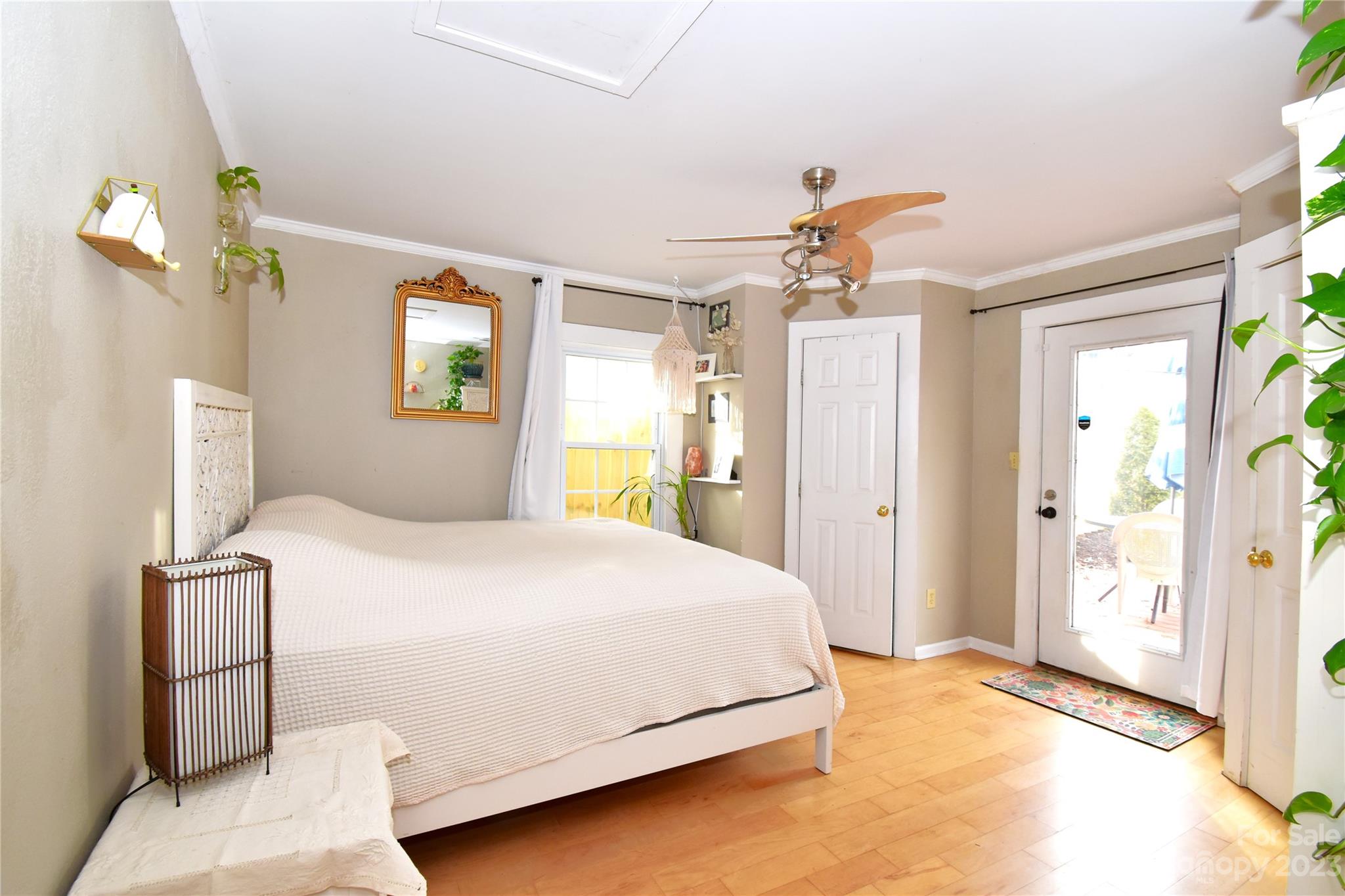 10 Lilac Street Asheville NC 28806