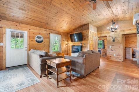 7042 Martin Lane Morganton NC 28655