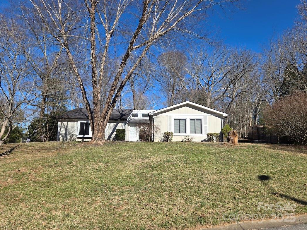 7 Pine Meadow Drive Asheville NC 28804