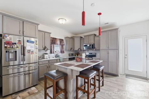 5126 Saddleback Drive Mount Holly NC 28120