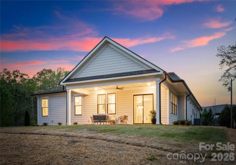 121 Vella Drive Locust NC 28097