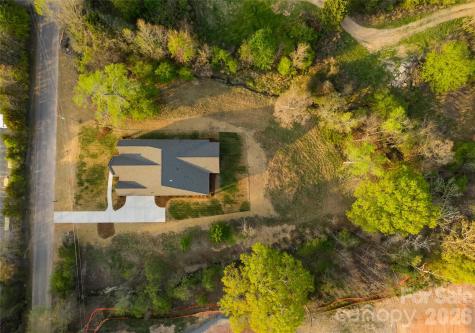 121 Vella Drive Locust NC 28097