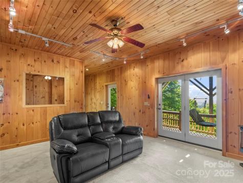 894 Mckinney Gap Drive Mars Hill NC 28754