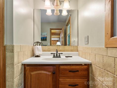894 Mckinney Gap Drive Mars Hill NC 28754