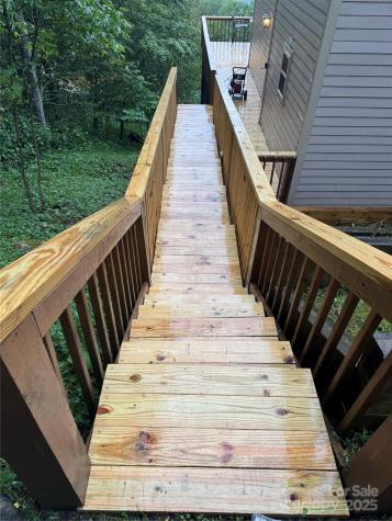 894 Mckinney Gap Drive Mars Hill NC 28754
