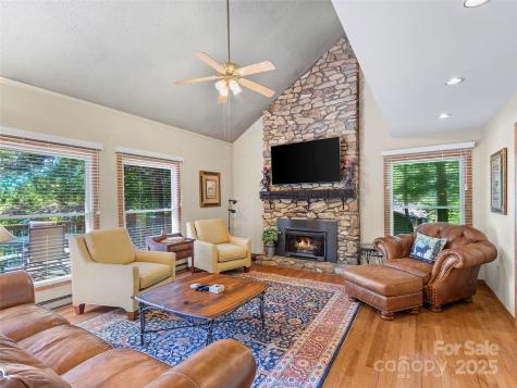 894 Mckinney Gap Drive Mars Hill NC 28754