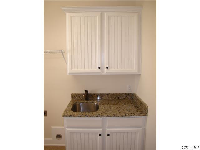 2421 Kenmore Avenue Charlotte NC 28204