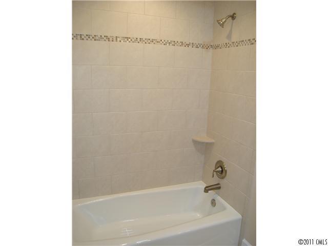 2421 Kenmore Avenue Charlotte NC 28204