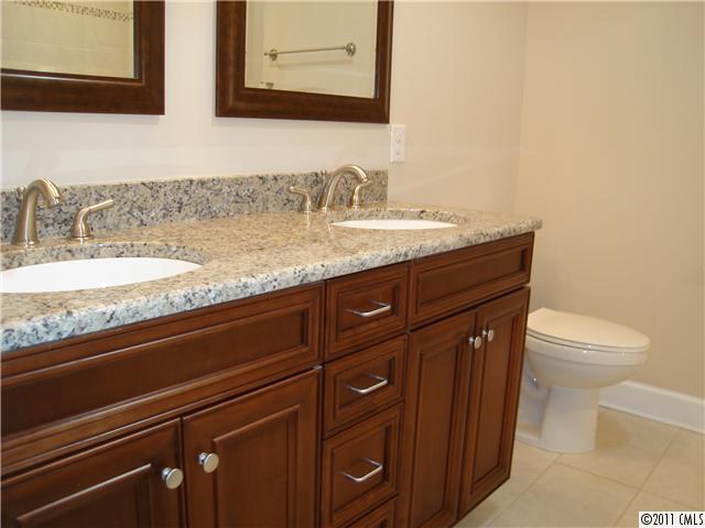2421 Kenmore Avenue Charlotte NC 28204