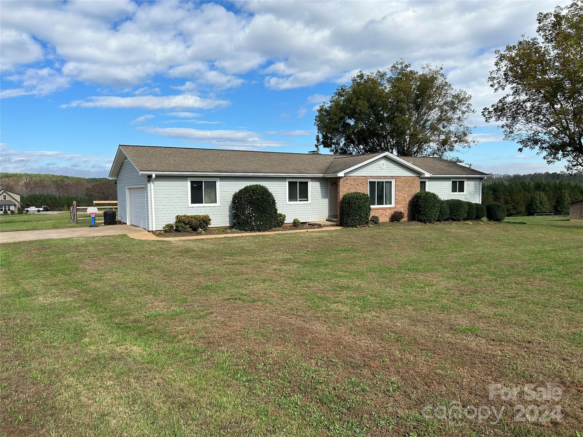 240 Woodset Drive Forest City NC 28043