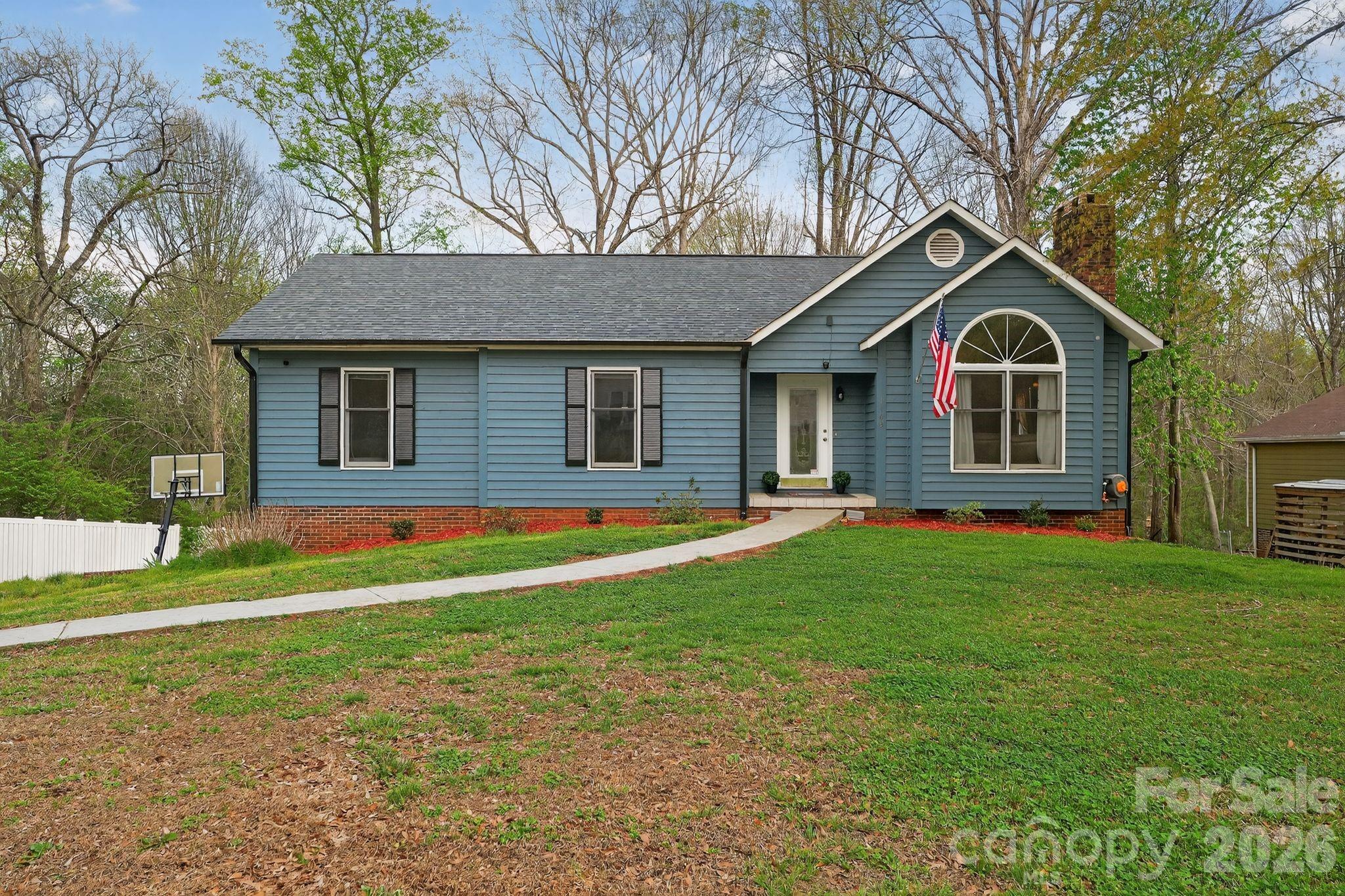 1163 Hidden Creek Circle Hickory NC 28602