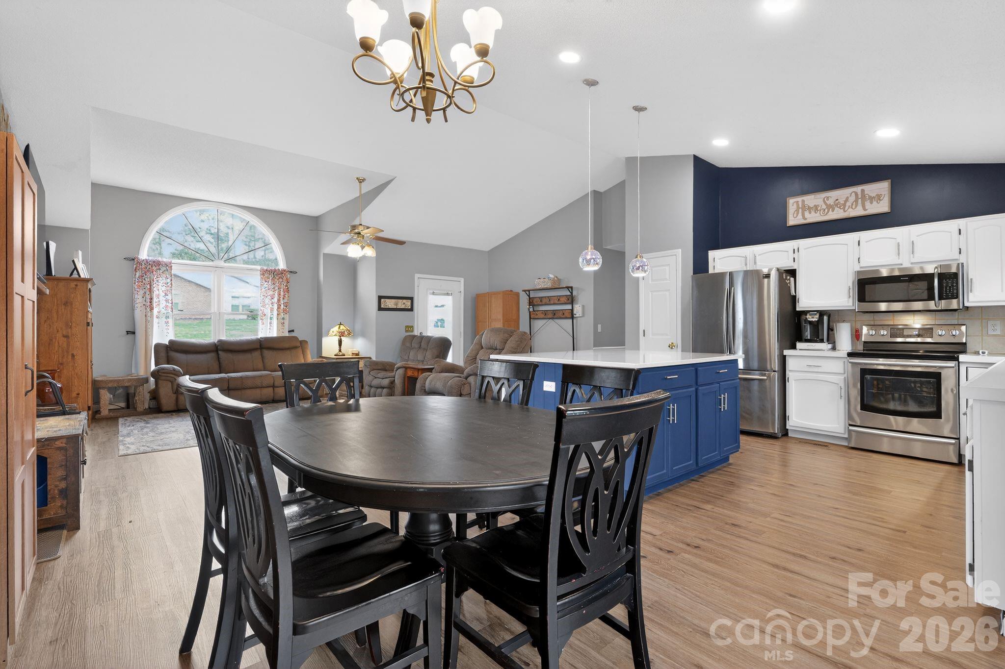1163 Hidden Creek Circle Hickory NC 28602