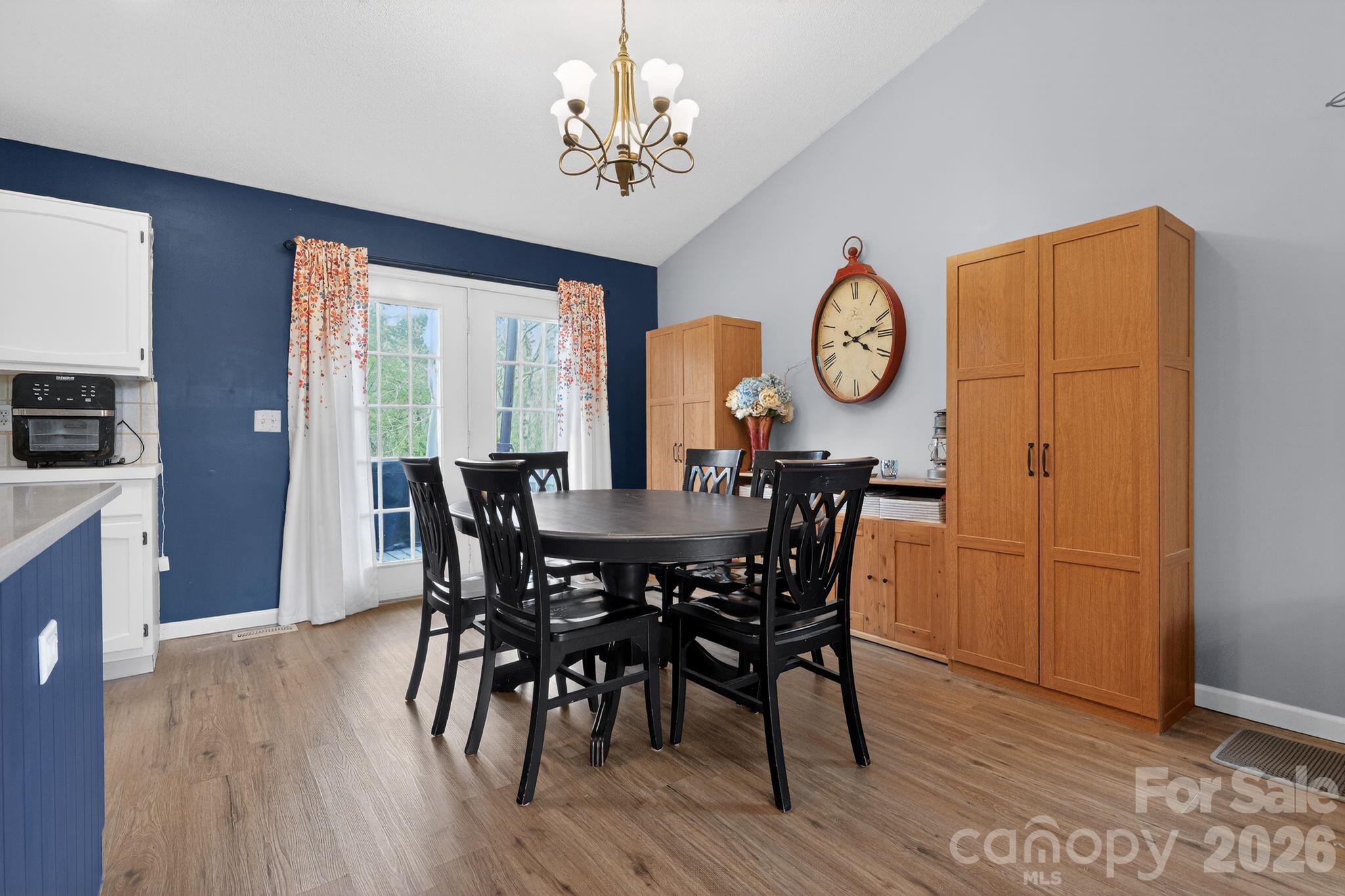 1163 Hidden Creek Circle Hickory NC 28602