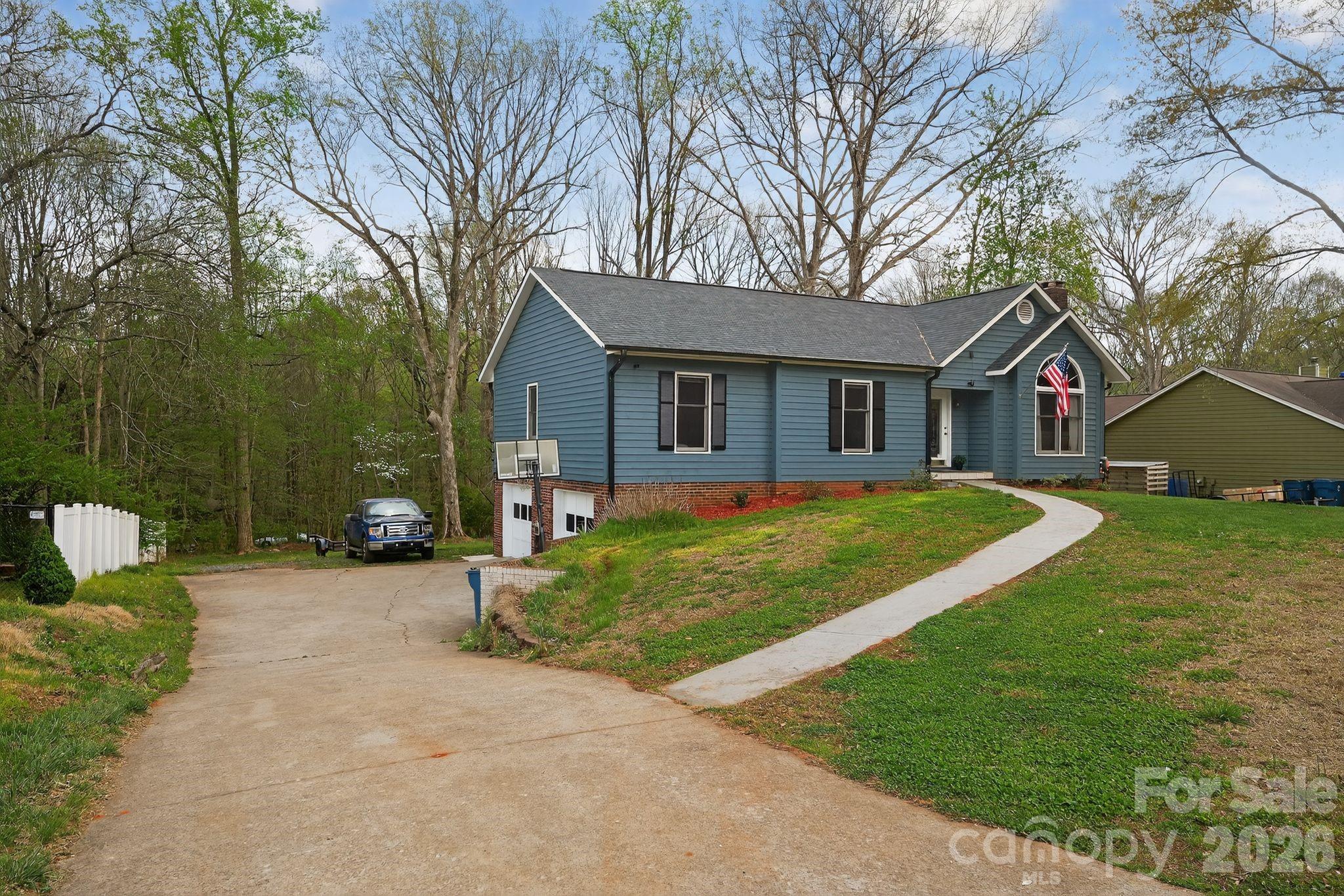 1163 Hidden Creek Circle Hickory NC 28602
