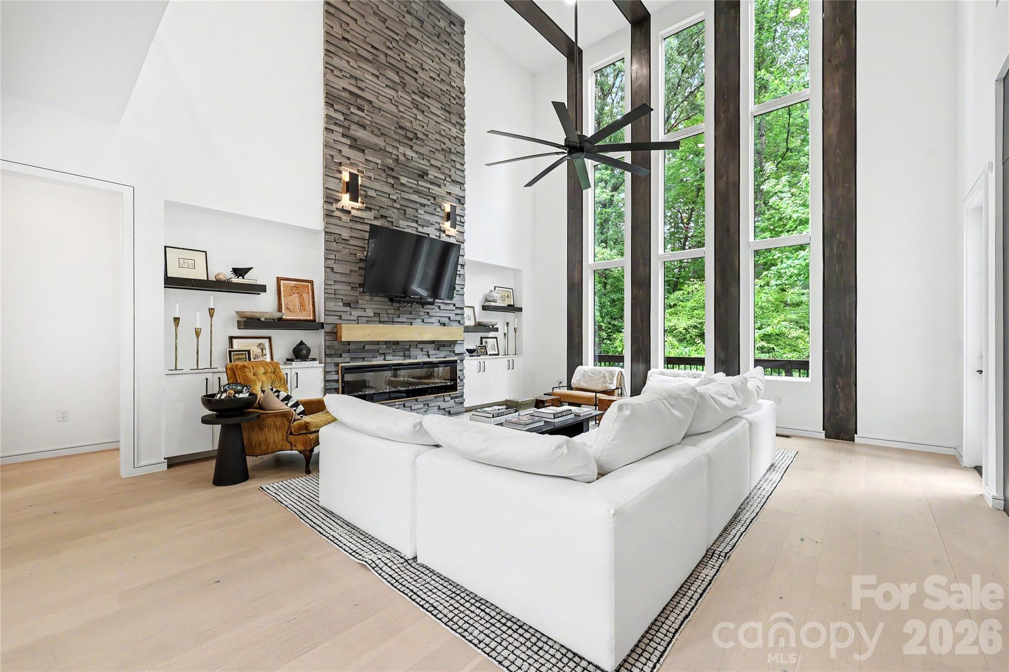 2810 Huntingtowne Farms Lane Charlotte NC 28210