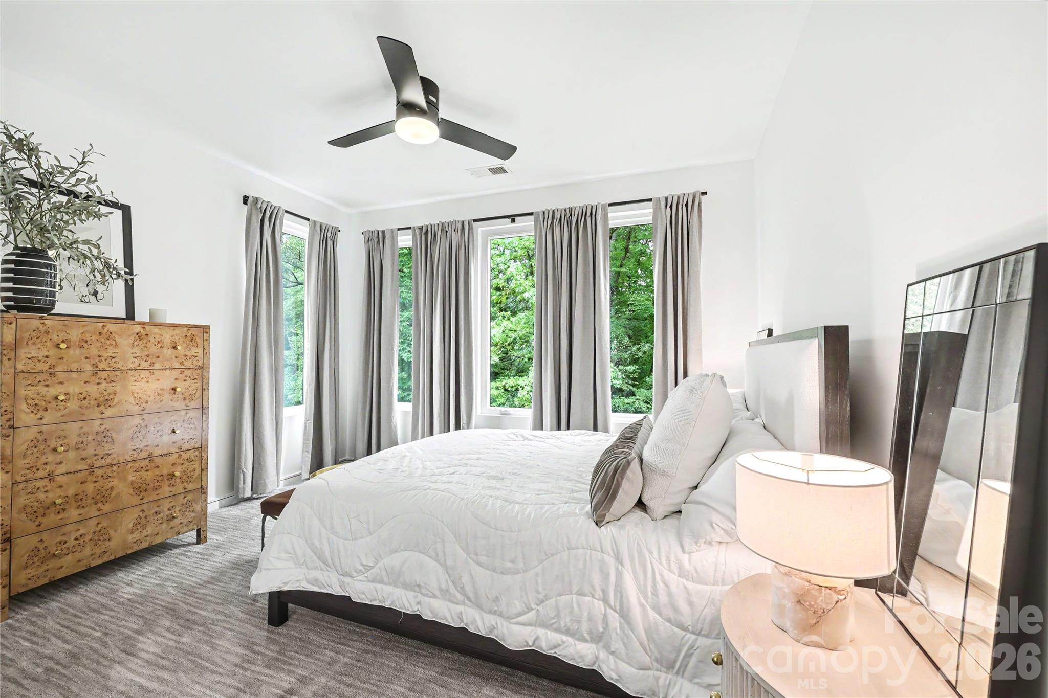 2810 Huntingtowne Farms Lane Charlotte NC 28210