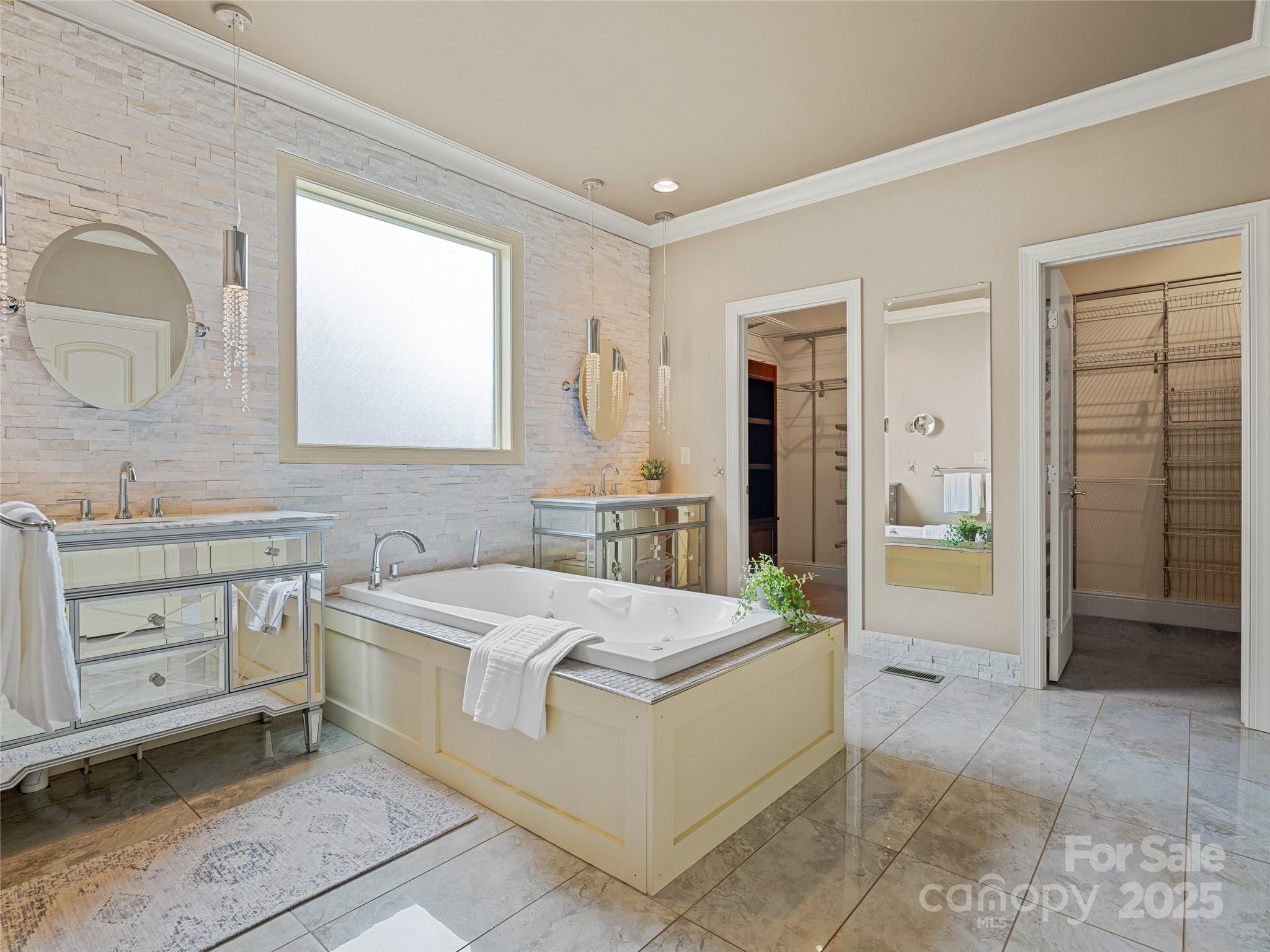 88 Ledgestone Drive Fairview NC 28730