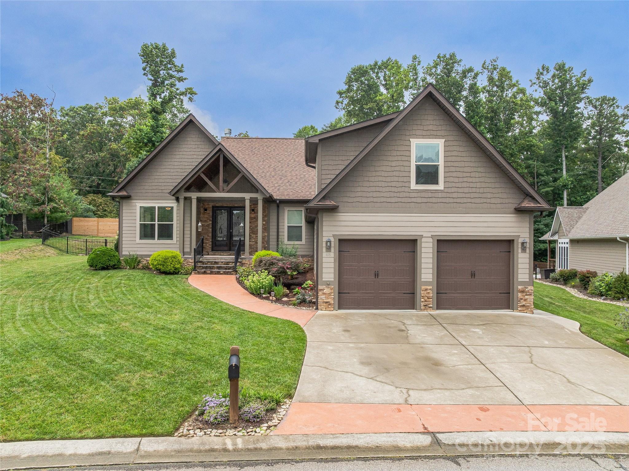 88 Ledgestone Drive Fairview NC 28730