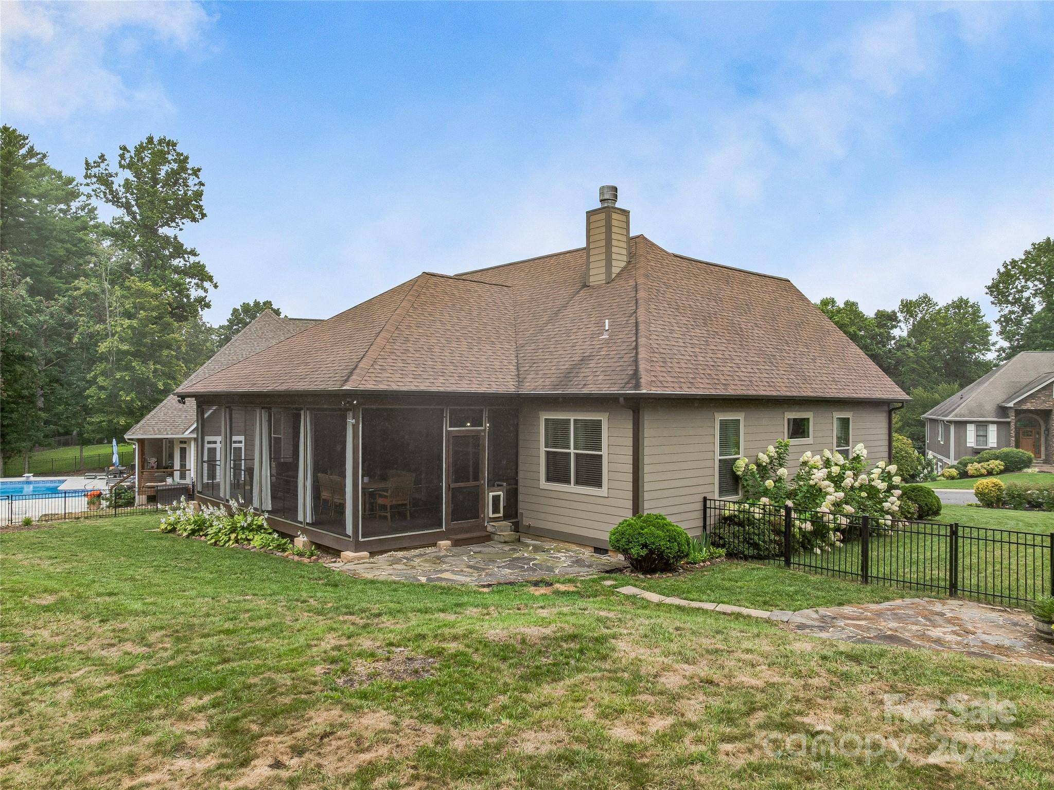88 Ledgestone Drive Fairview NC 28730