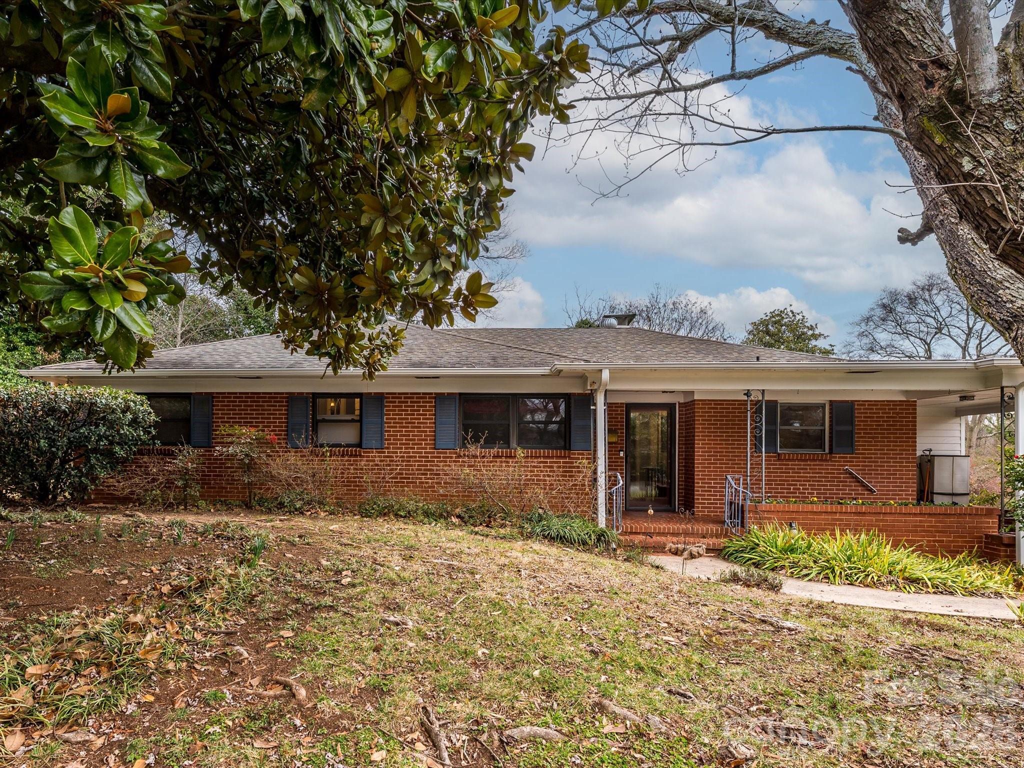 4613 Bayberry Drive Charlotte NC 28209