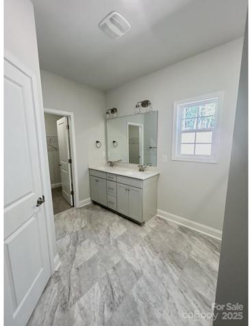 2914 Waterford Lane Albemarle NC 28001