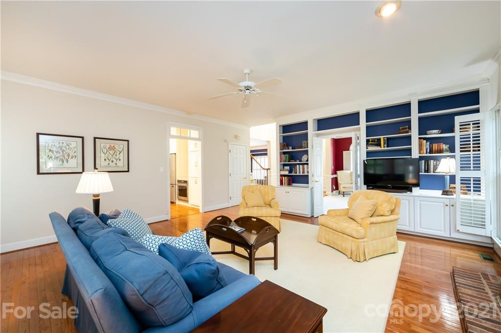 5504 Providence Glen Road Charlotte NC 28270