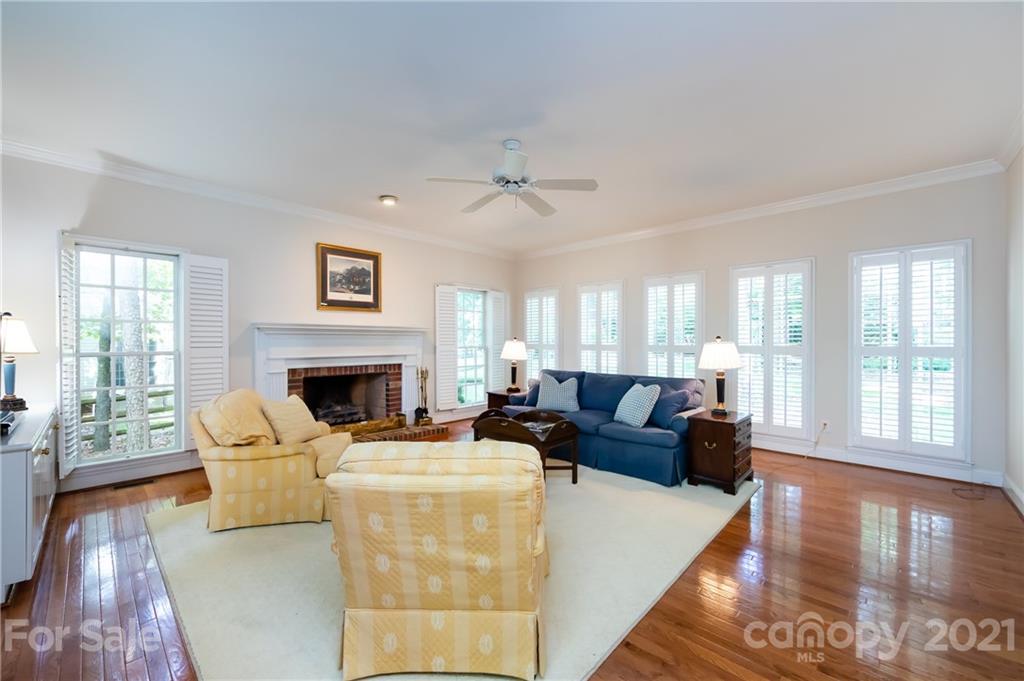 5504 Providence Glen Road Charlotte NC 28270