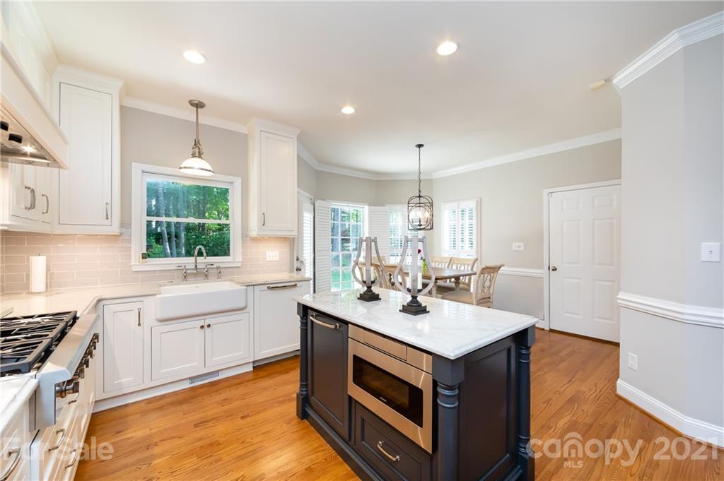 5504 Providence Glen Road Charlotte NC 28270