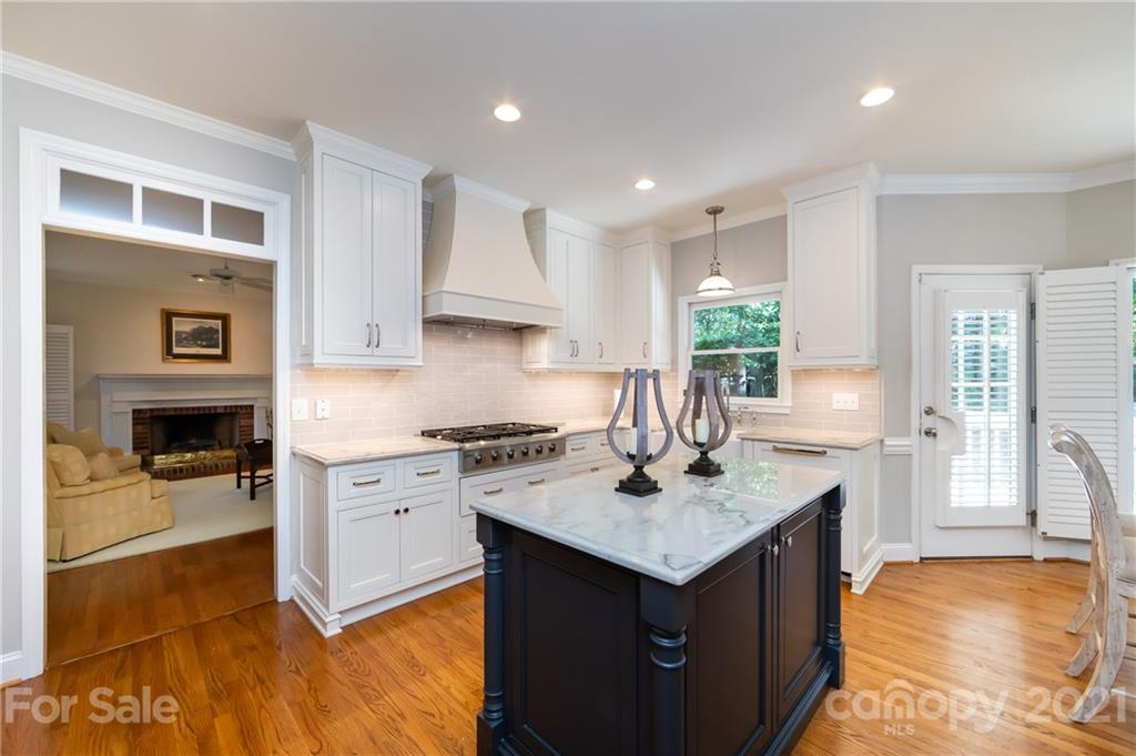 5504 Providence Glen Road Charlotte NC 28270